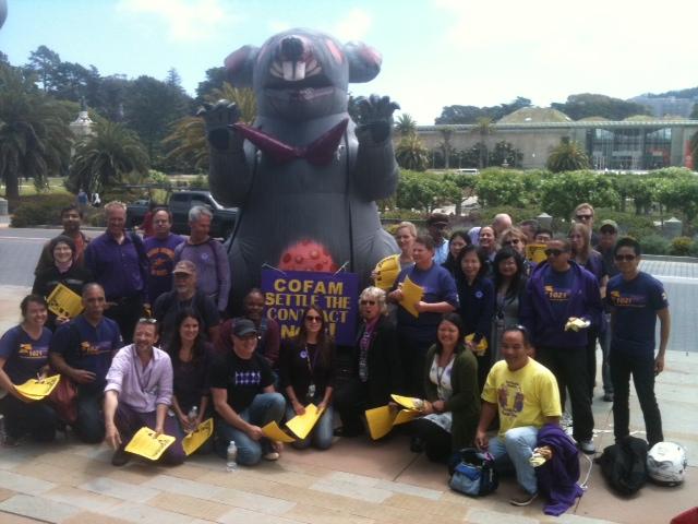 Scabby outside San Francisco's DeYoung Museum in 2012.