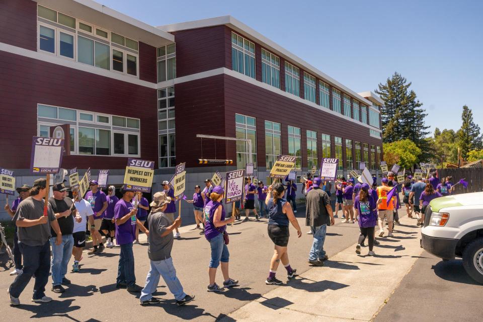 SEIU 1021 members at the City of Novato on strike on August 7, 2025