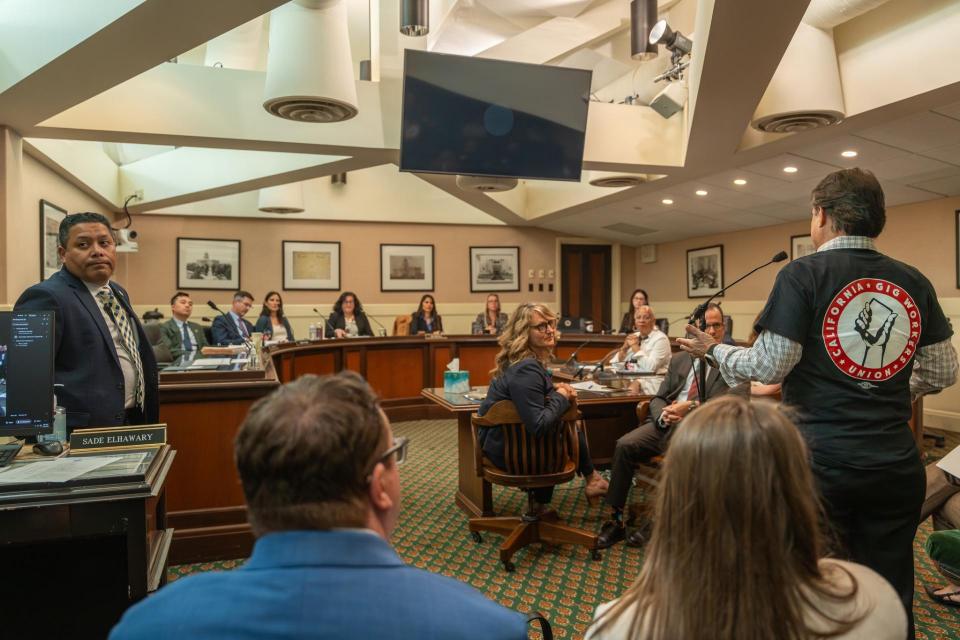 California Gig Workers Union member voices his support for AB 1340 to the Assembly Labor Committee