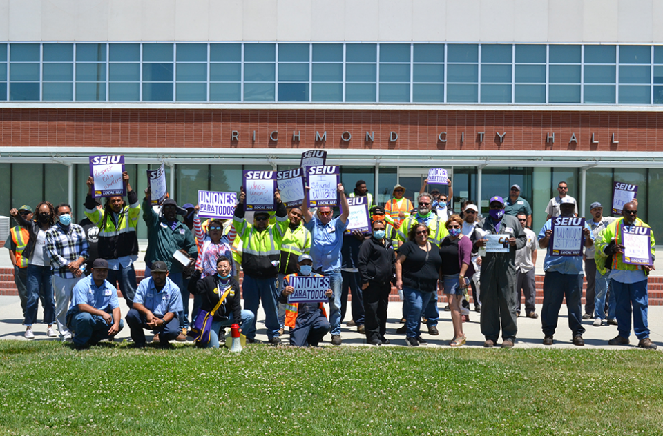 SEIU 1021 Members at the City of Richmond Rally Outside City Hall to Win a Fair Contract